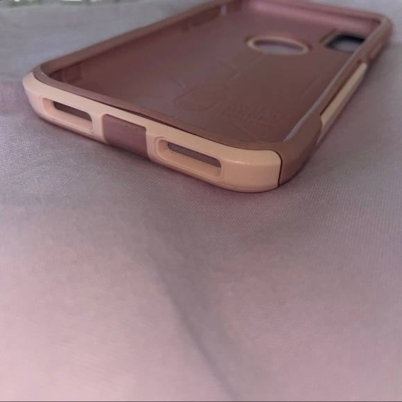 *7* iPhone X cases (wildflower, sonix) - Picture 3 of 6